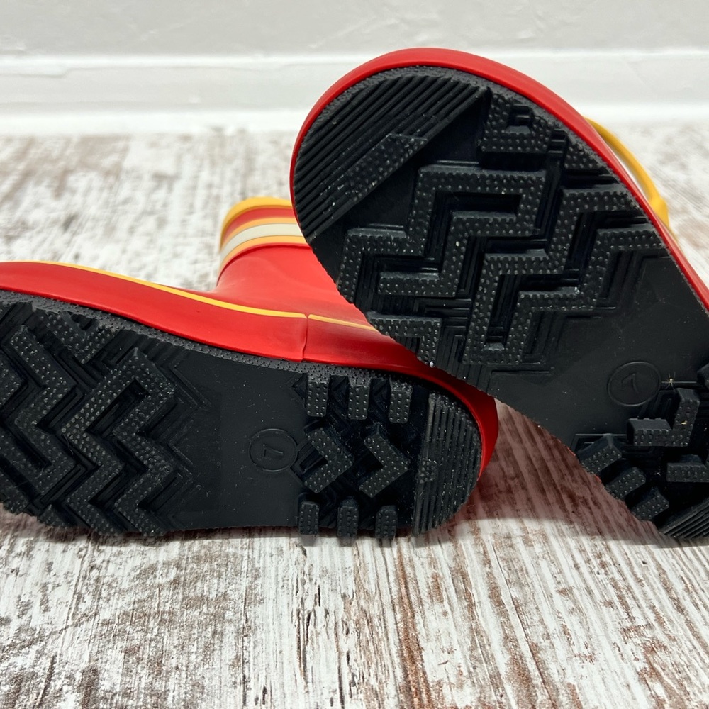 Cat & Jack Kids Waterproof Fireman Rain Boots - Picture 4 of 8